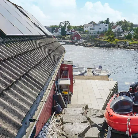 1 Bedroom Awesome In * Søgne