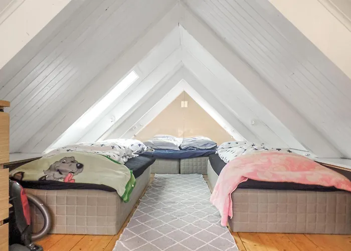 1 Bedroom Awesome In Сasa de vacaciones